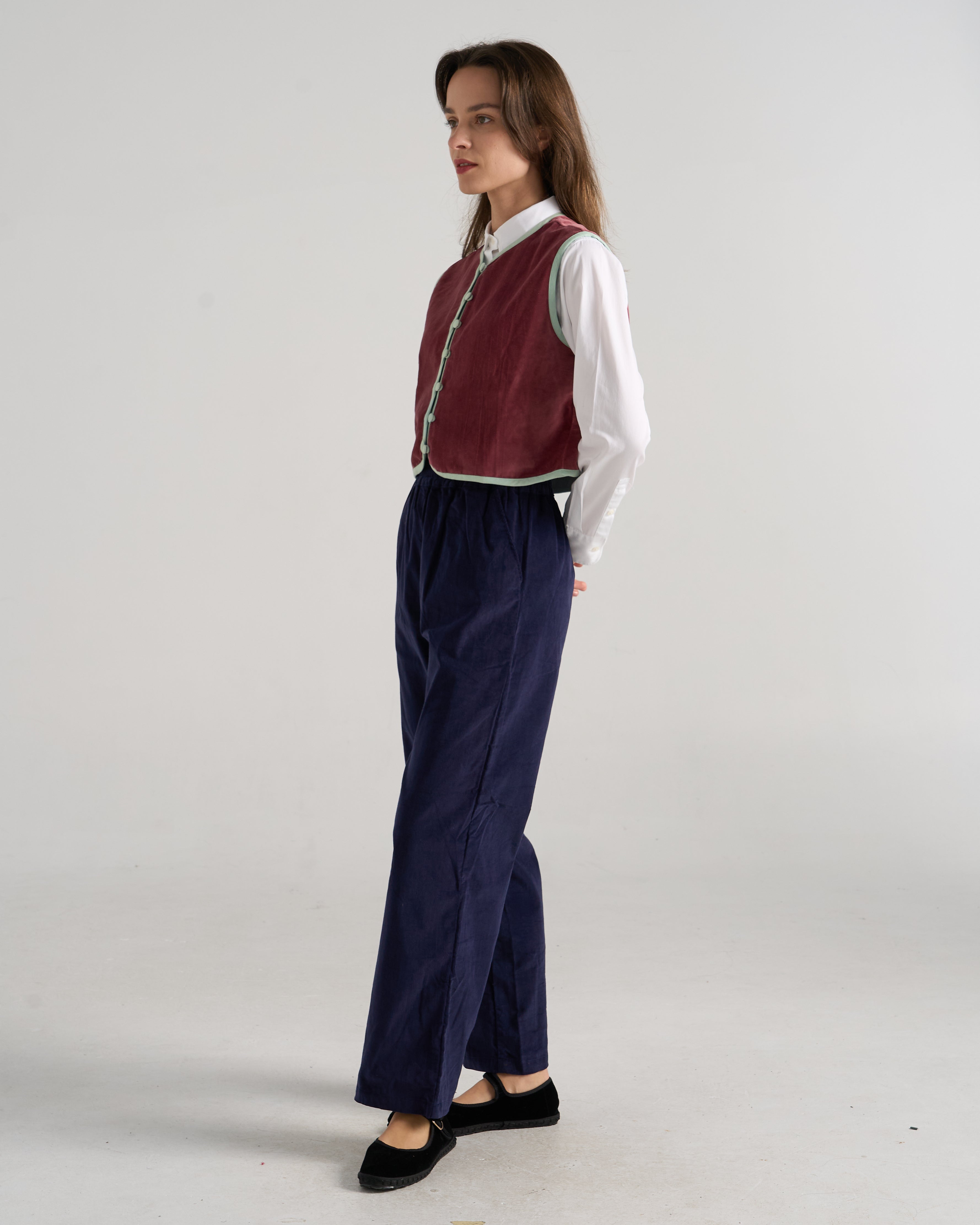 Vera Vest