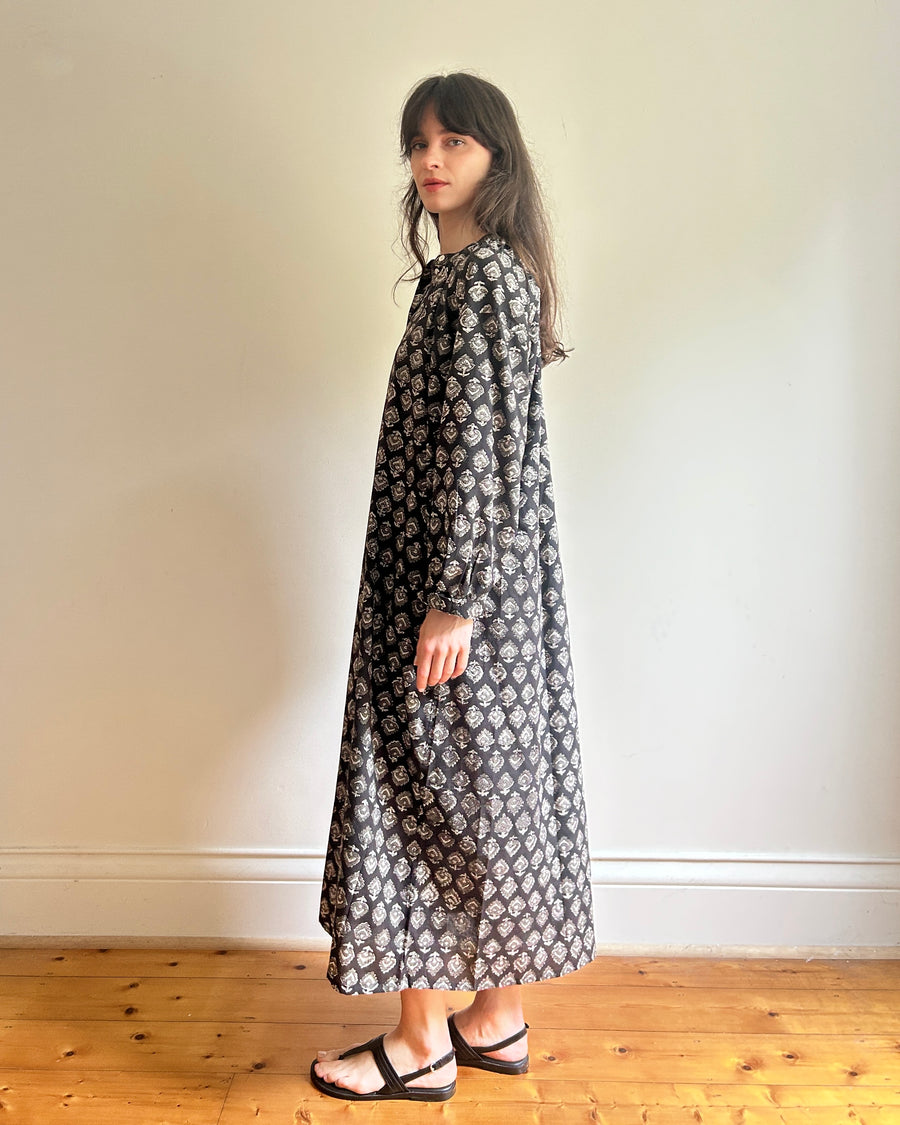 Delphine dress Grey flower