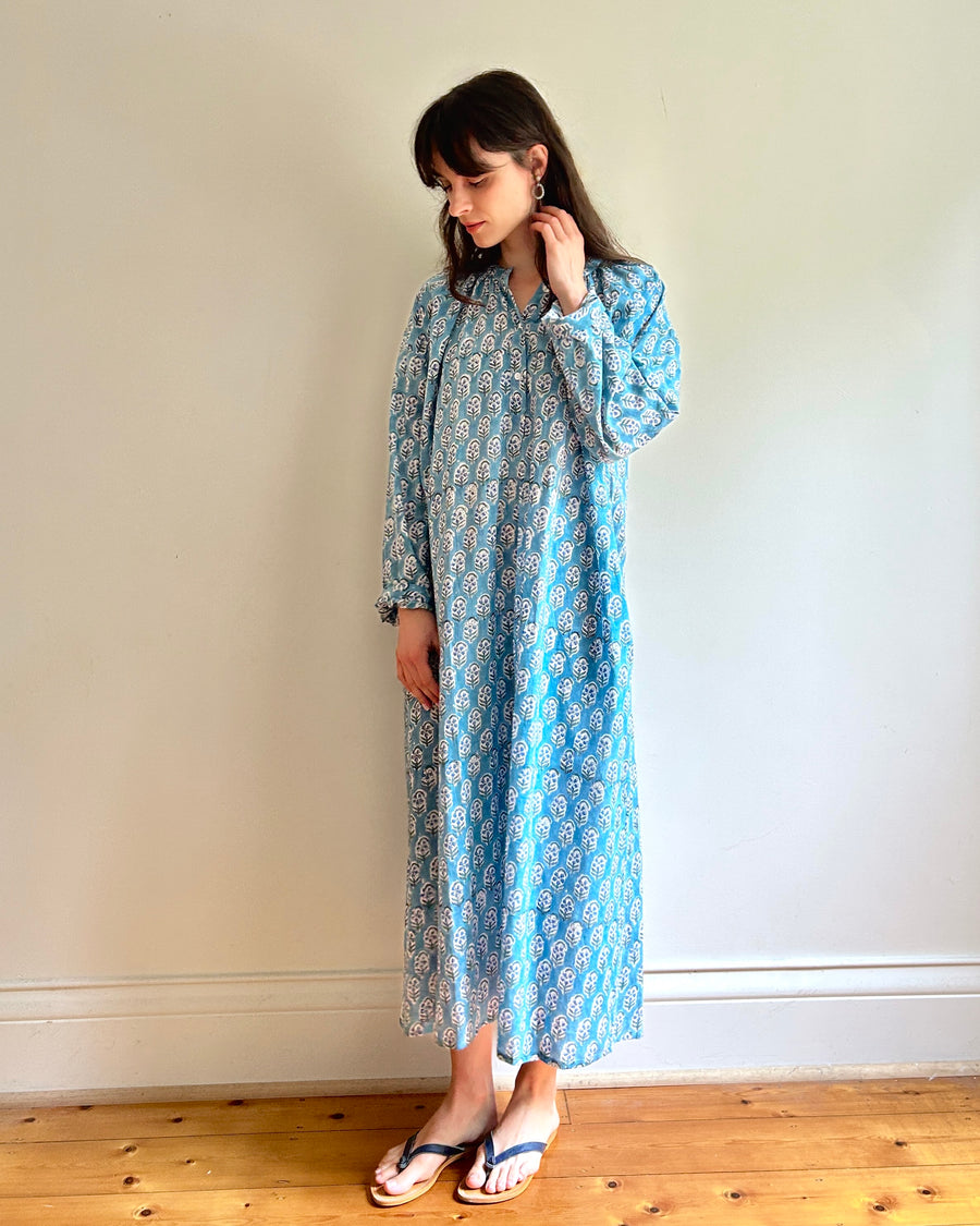 Delphine dress Blue flower